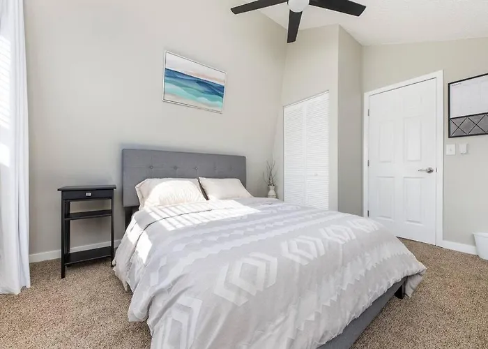 Auburn River Home